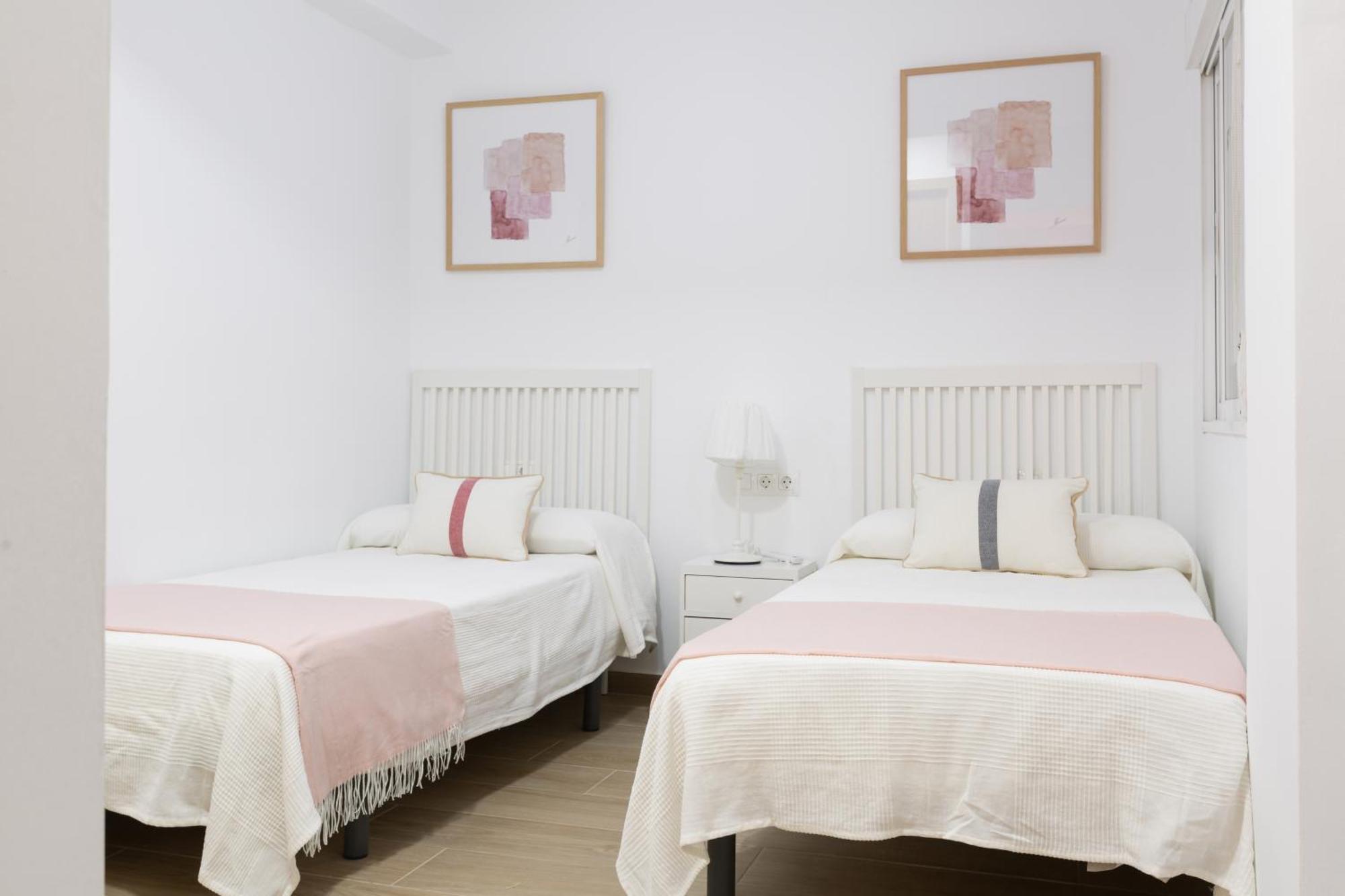 Charming Apartment Malagas Moon Buitenkant foto